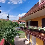 Gaestehaus Ferk - Fruehstueckspension, 3* Бад-Радкерсбург