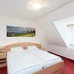 Gaestehaus Ferk - Fruehstueckspension, Гостевой дом 3*