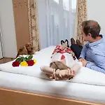 Gaestehaus Ferk - Fruehstueckspension, 3* Бад-Радкерсбург