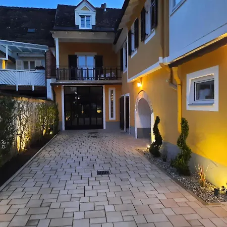 Gasthuis Gaestehaus Ferk - Fruehstueckspension,