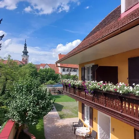 Gaestehaus Ferk - Fruehstueckspension, 4* 巴特拉德克斯堡