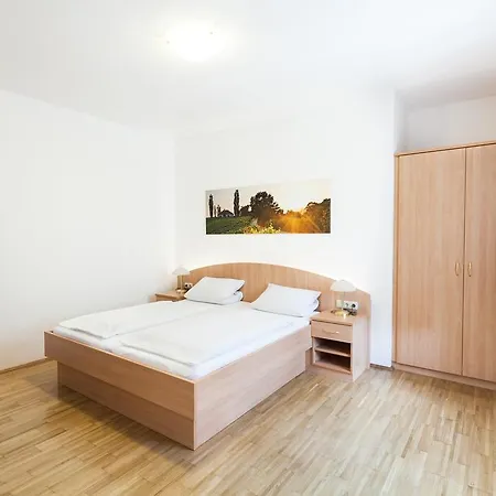 Gaestehaus Ferk - Fruehstueckspension,