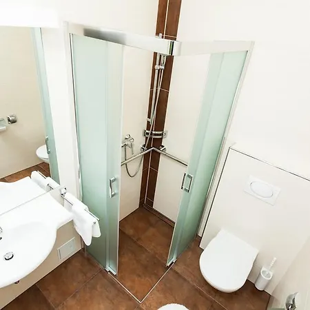 Gaestehaus Ferk - Fruehstueckspension, 바트래드커스스부르크