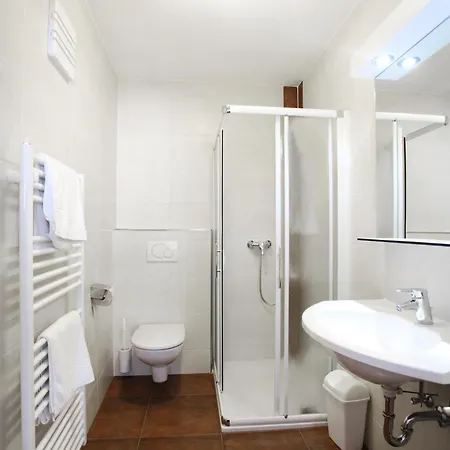 Pensjonat Gaestehaus Ferk - Fruehstueckspension, 4*