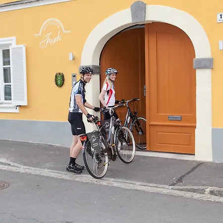 Vendégház Gaestehaus Ferk - Fruehstueckspension,