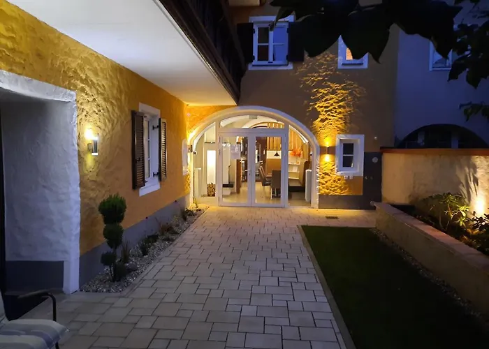 Gaestehaus Ferk - Fruehstueckspension, Affittacamere 4*