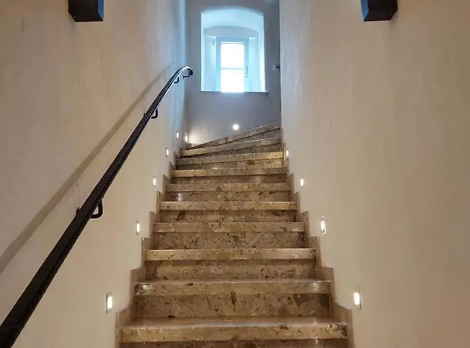 Gaestehaus Ferk - Fruehstueckspension, Bed & Breakfast Guest house 4*