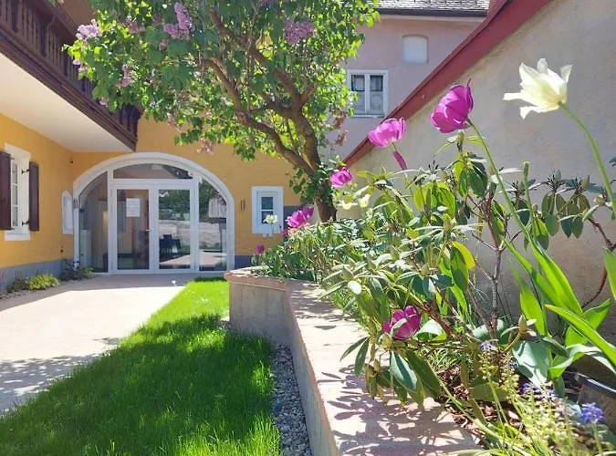 Affittacamere Gaestehaus Ferk - Fruehstueckspension, 4*