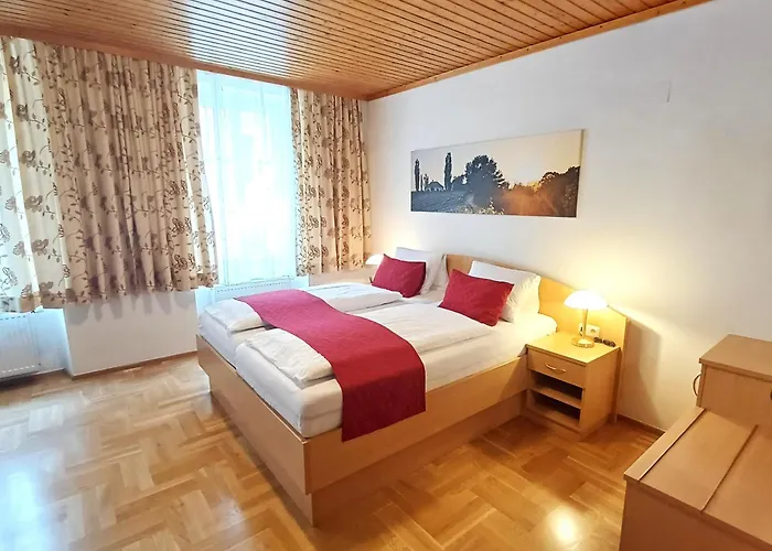 Gaestehaus Ferk - Fruehstueckspension, Affittacamere Bad Radkersburg